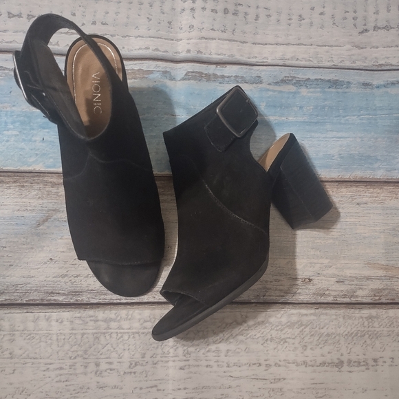 Vionic Black Blakely Peep Toe Wedge Bootie - Picture 3 of 8
